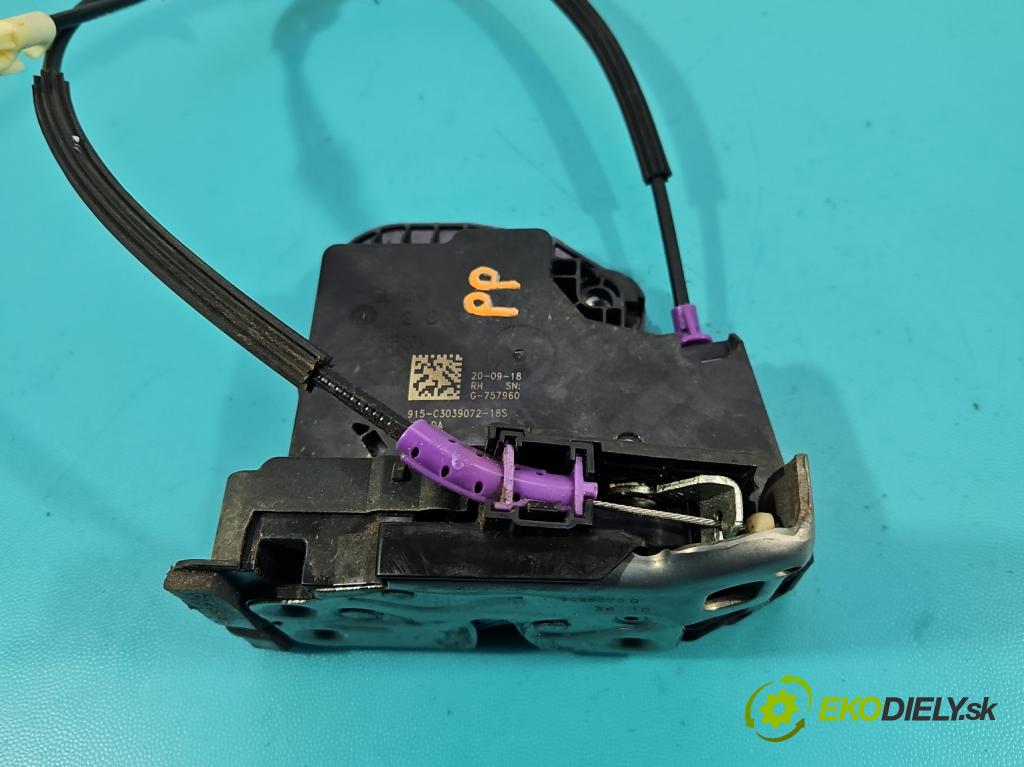Opel Insignia B 2017-2022 2.0 cdti 209KM automatic 154 kW 1956 cm3 5- zámek přední pravý 915-C3039072-18S