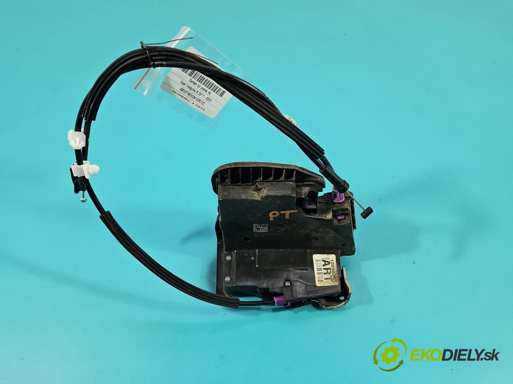 Opel Insignia B 2017-2022 2.0 cdti 209KM automatic 154 kW 1956 cm3 5- zámok zadné pravý 13598385