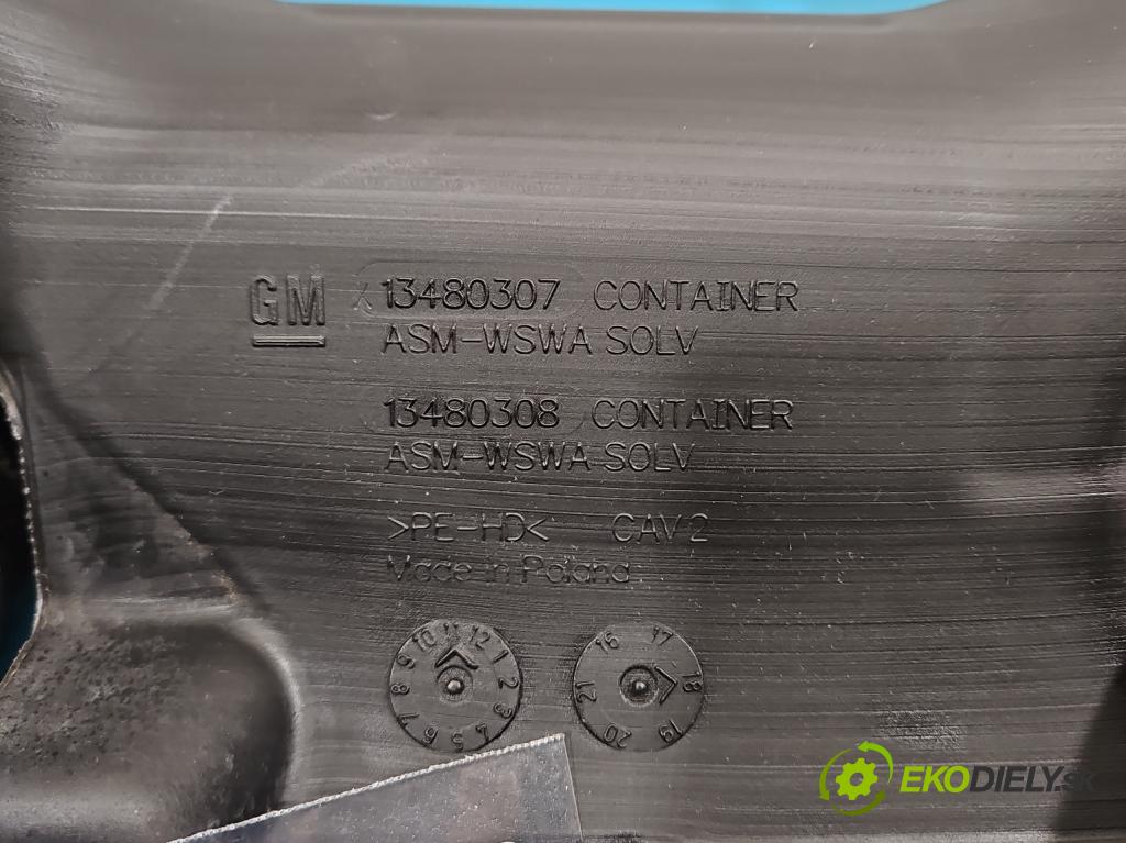 Opel Insignia B 2017-2022 2.0 cdti 209KM automatic 154 kW 1956 cm3 5- nádržka tekutina: ostřikovačů 13480307