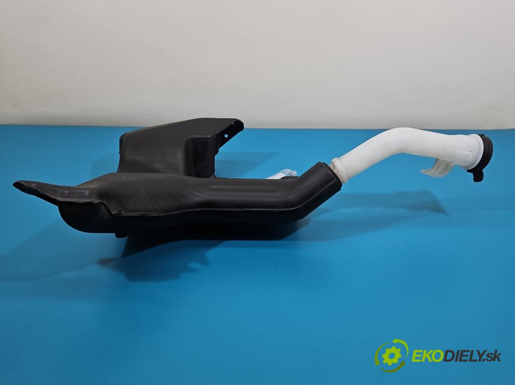 Opel Insignia B 2017-2022 2.0 cdti 209KM automatic 154 kW 1956 cm3 5- nádržka tekutina: ostřikovačů 13480307