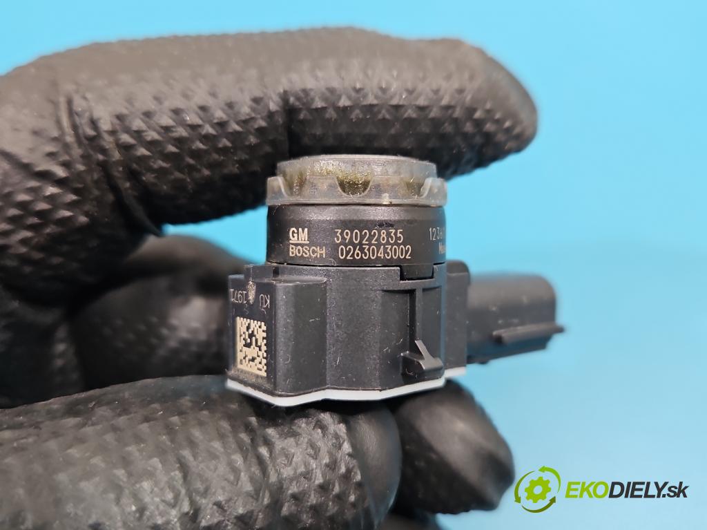 Opel Insignia B 2017-2022 2.0 cdti 209KM automatic 154 kW 1956 cm3 5- snímač parkovaní: 39022835