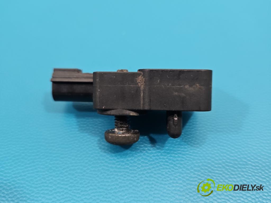 Opel Insignia B 2017-2022 2.0 cdti 209KM automatic 154 kW 1956 cm3 5- snímač šokovat: 13587740 (Snímač nárazu)