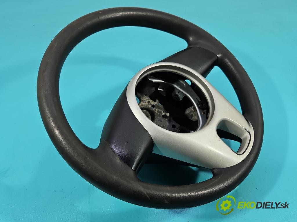 Kia Venga 1.4 16V 90 HP manual 66.2 kW 1396 cm3 5- volant  (Volant)