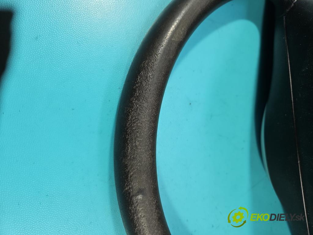 Kia Venga 1.4 16V 90 HP manual 66.2 kW 1396 cm3 5- volant  (Volant)