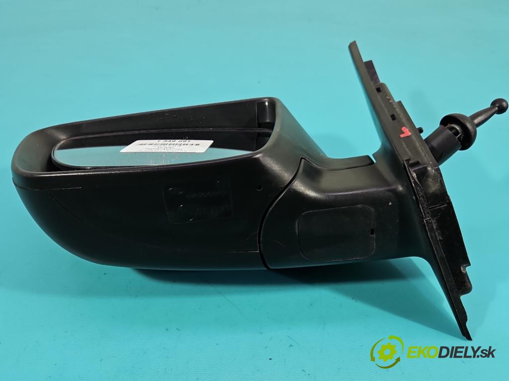 Kia Venga 1.4 16V 90 HP manual 66.2 kW 1396 cm3 5- zrkadlo ľavé  (Kľučka dverí ostatné)