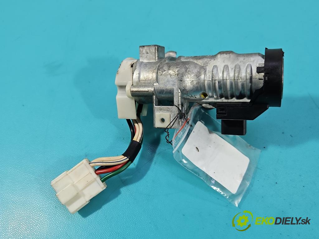 Kia Venga 1.4 16V 90 hp manual 66.2 kW 1396 cm3 5- spínací skříňka 81920-1P000 (Spínací skříňka)