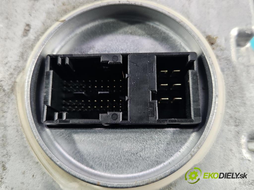 Opel Insignia B 2017-2022 2.0 cdti 209KM automatic 154 kW 1956 cm3 5- měnič xenon 39102898 (Řídící jednotka xenonu)