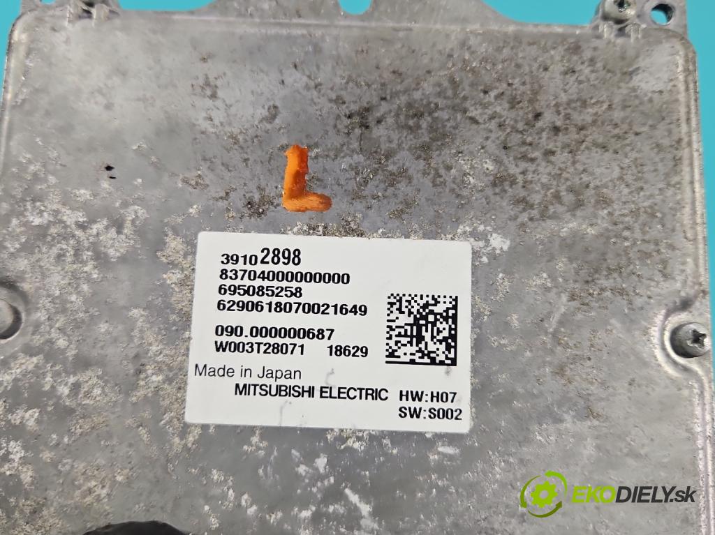 Opel Insignia B 2017-2022 2.0 cdti 209KM automatic 154 kW 1956 cm3 5- měnič xenon 39102898 (Řídící jednotka xenonu)