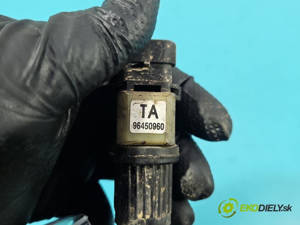Chevrolet Aveo T250 2006-2011 1.2 16V 84KM manual 62 kW 1206 cm3 3- snímač rýchlosti: 96450960 (Snímač)