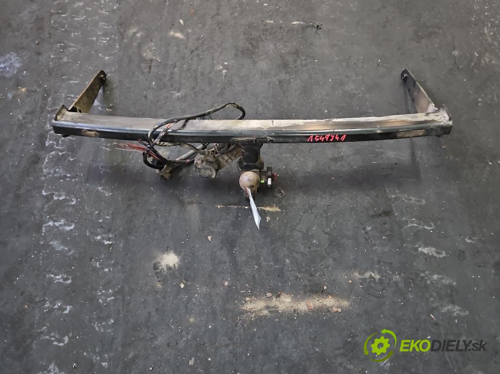 Vw Passat B6 2005-2010 1.9 tdi 105 hp manual 77 kW 1896 cm3 5- oko tažné 3C0803881B (Tažné zařízení)