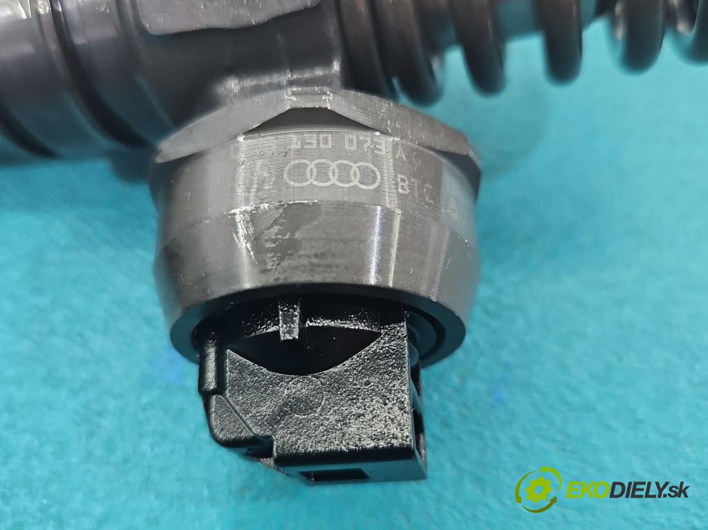 Vw Passat B6 2005-2010 1.9 tdi 105 HP manual 77 kW 1896 cm3 5- vstrekovacie čerpadlo 0414720215 (Vstrekovač paliva)