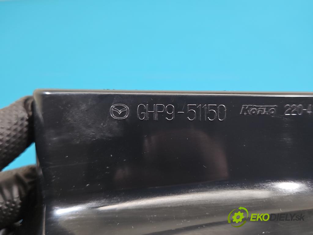 Mazda 6 III GJ 2012-2024 2.0 16V 145 HP automatic 107 kW 1998 cm3 5- svetlo / reflektor zadné ľavé 220-41897 (Kľučka dverí ostatné)