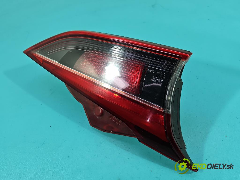 Mazda 6 III GJ 2012-2024 2.0 16V 145 HP automatic 107 kW 1998 cm3 5- svetlo / reflektor zadné ľavé  (Kľučka dverí ostatné)