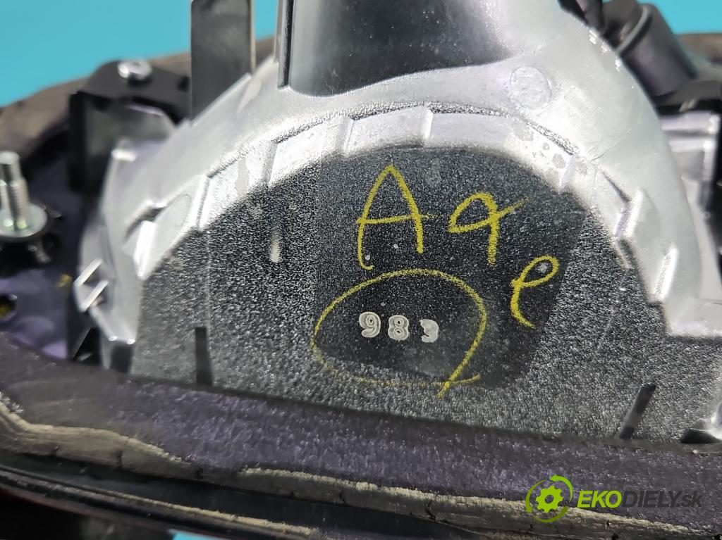 Mazda 6 III GJ 2012-2024 2.0 16V 145 HP automatic 107 kW 1998 cm3 5- svetlo / reflektor zadné ľavé  (Kľučka dverí ostatné)