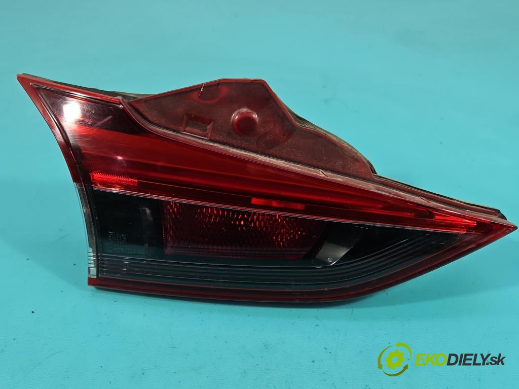 Mazda 6 III GJ 2012-2024 2.0 16V 145 HP automatic 107 kW 1998 cm3 5- svetlo / reflektor zadné ľavé  (Kľučka dverí ostatné)