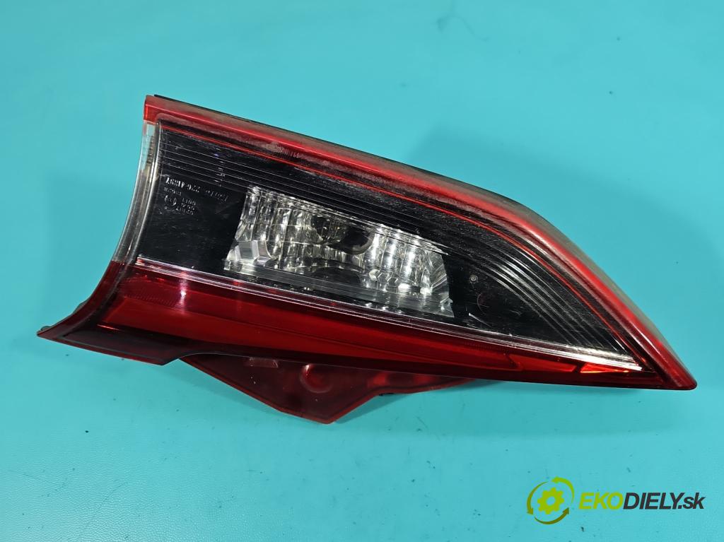 Mazda 6 III GJ 2012-2024 2.0 16V 145 HP automatic 107 kW 1998 cm3 5- svetlo / reflektor zadné pravé 226-41897 (Kľučka dverí ostatné)
