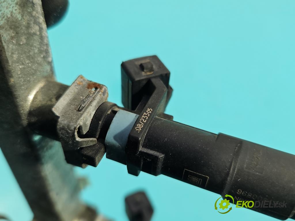 Chevrolet Aveo T250 2006-2011 1.2 16V 84KM manual 62 kW 1206 cm3 3- vstrek 96800843 (Vstrekovač paliva)