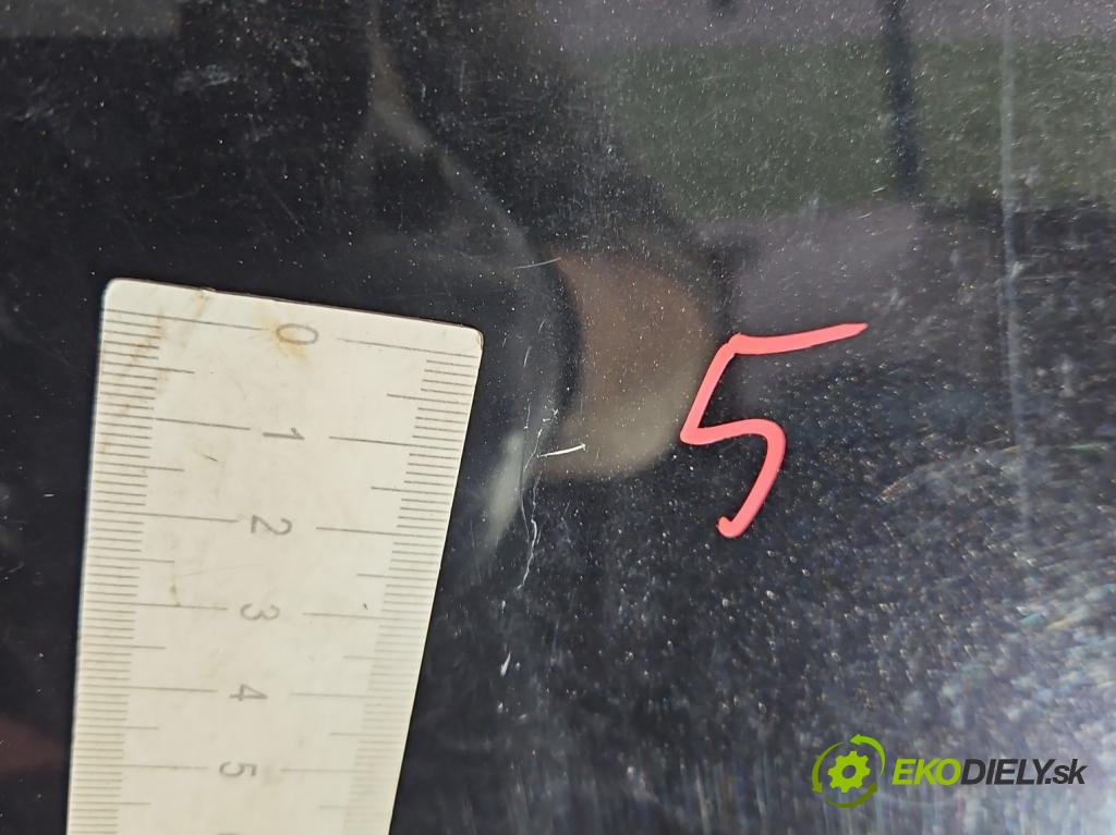 Skoda Superb III 2015-2024 2.0 tdi 150 hp automatic 110 kW 1968 cm3 5- kapota přední