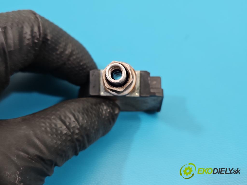 Hyundai I30 III 2016- 2.0 16V 280KM: automatic 206 kW 1998 cm3 5- snímač tlak: pneumatika A2C12662201 (Snímač tlaku v pneumatike)