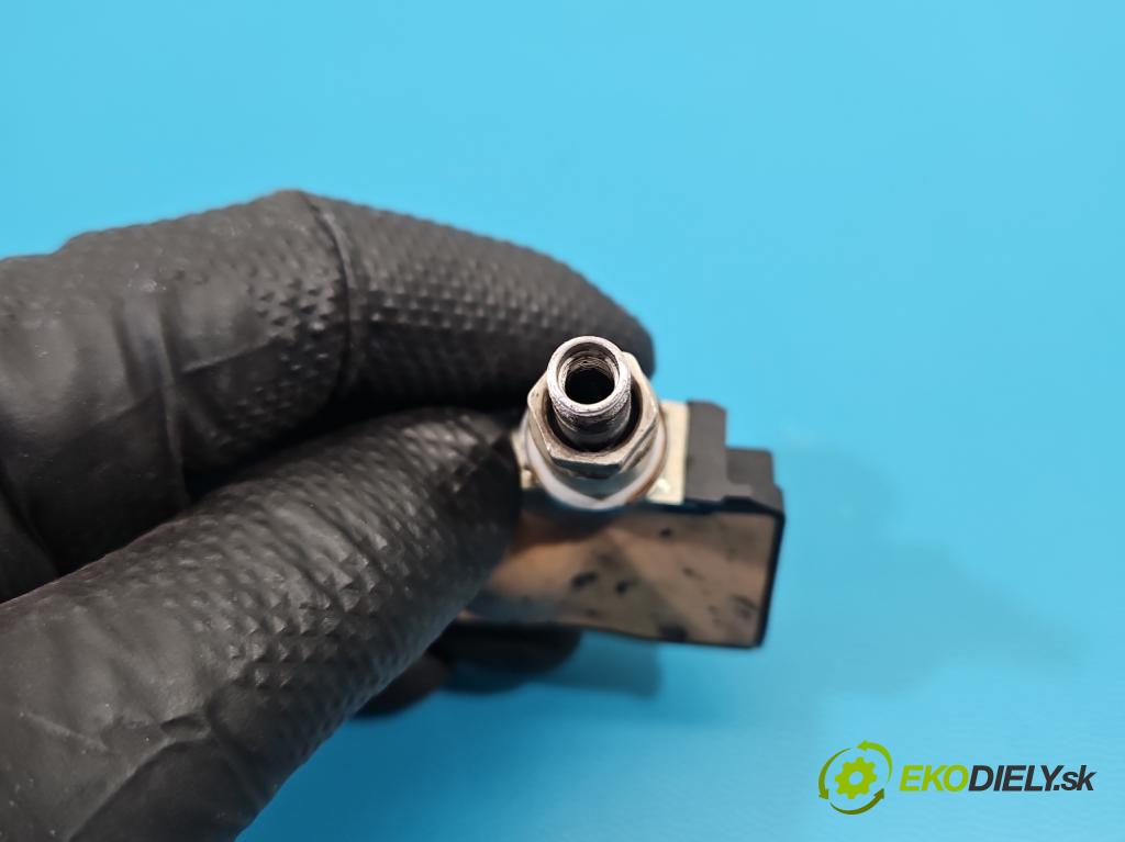 Hyundai I30 III 2016- 2.0 16V 280KM: automatic 206 kW 1998 cm3 5- snímač tlak: pneumatika A2C12662201 (Snímač tlaku v pneumatike)