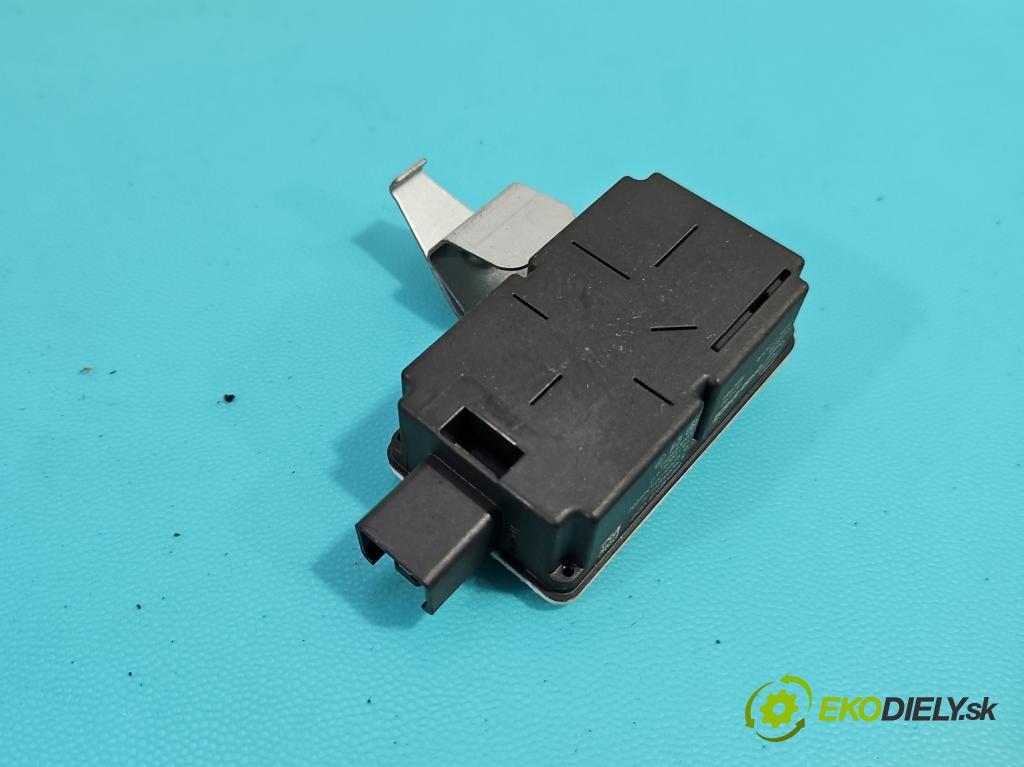 Mazda 6 II GH 2007-2012 2.0 16V 147 hp manual 108 kW 1998 cm3 5- řídící jednotka motoru LF4J18881E