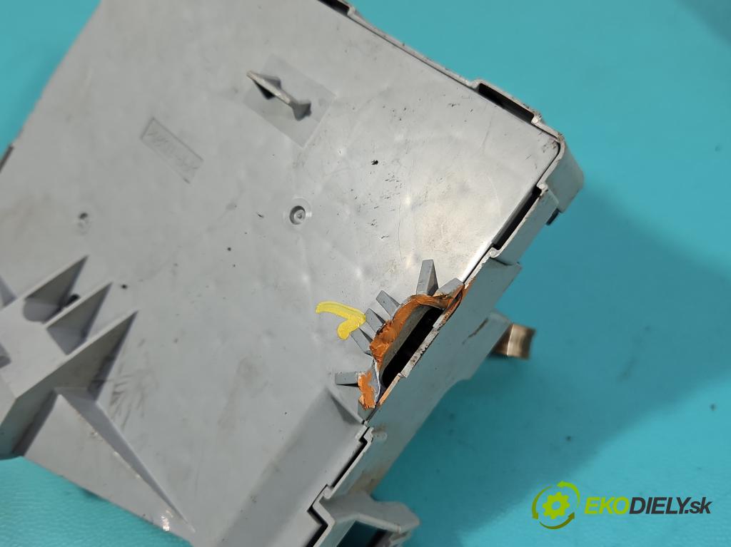 Mazda 6 II GH 2007-2012 2.0 16V 147 hp manual 108 kW 1998 cm3 5- řídící jednotka motoru LF4J18881E