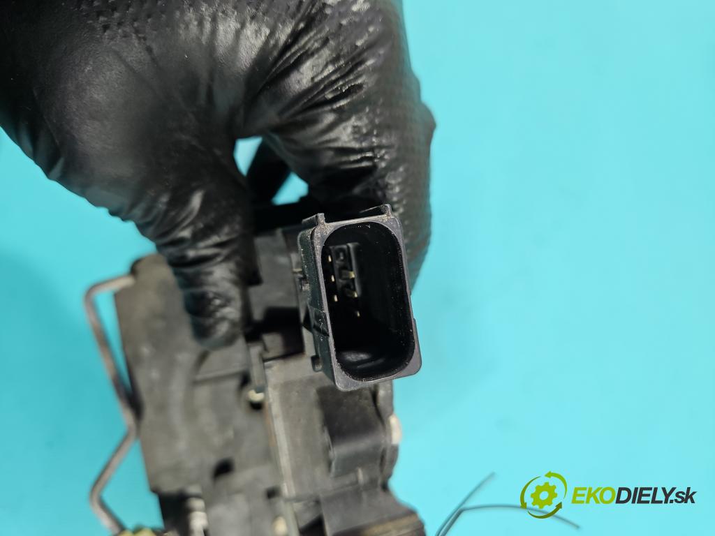 Opel Corsa D 2006-2014 1.2 16V 80 hp manual 59 kW 1229 cm3 5- zámek zadní pravý 55702905