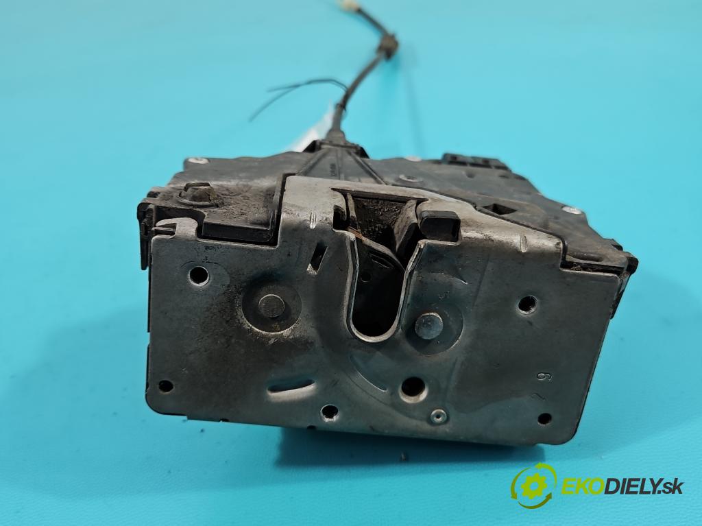 Opel Corsa D 2006-2014 1.2 16V 80 hp manual 59 kW 1229 cm3 5- zámek zadní pravý 55702905