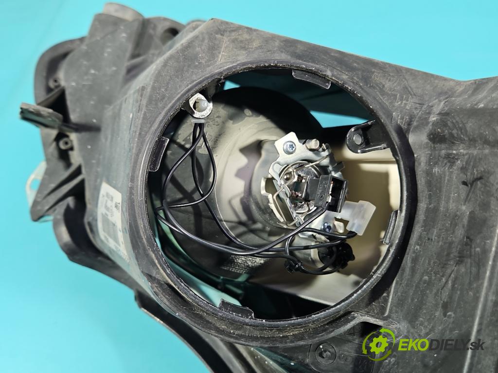 Opel Corsa D 2006-2014 1.2 16V Z12XE 80 HP manual 59 kW 1229 cm3 5- Reflektor: ľavý 89313299 (Kľučka dverí ostatné)