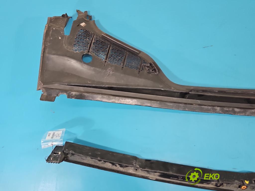 Peugeot 308 I 2007-2013 1.6 hdi 90 HP manual 66 kW 1560 cm3 5- torpédo 9673257380 (Torpédo (plast pod čelným sklom))