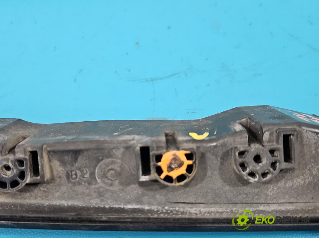 Peugeot 308 I 2007-2013 1.6 hdi 90 HP manual 66 kW 1560 cm3 5- torpédo 9673257380 (Torpédo (plast pod čelným sklom))