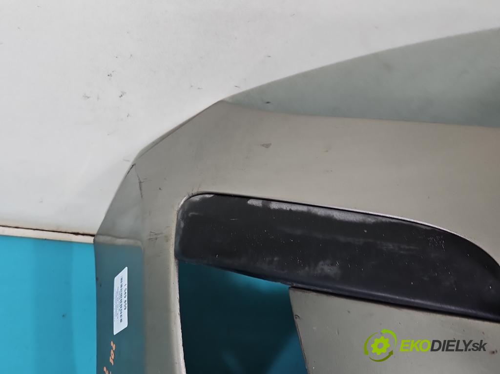 Peugeot 308 I 2007-2013 1.6 hdi 90 HP manual 66 kW 1560 cm3 5- nárazník predné 9680484677 (Kľučka dverí ostatné)