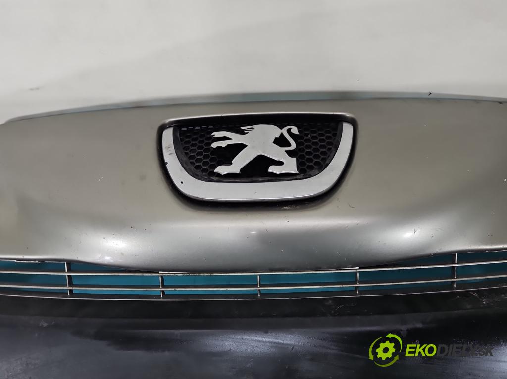 Peugeot 308 I 2007-2013 1.6 hdi 90 HP manual 66 kW 1560 cm3 5- nárazník predné 9680484677 (Kľučka dverí ostatné)