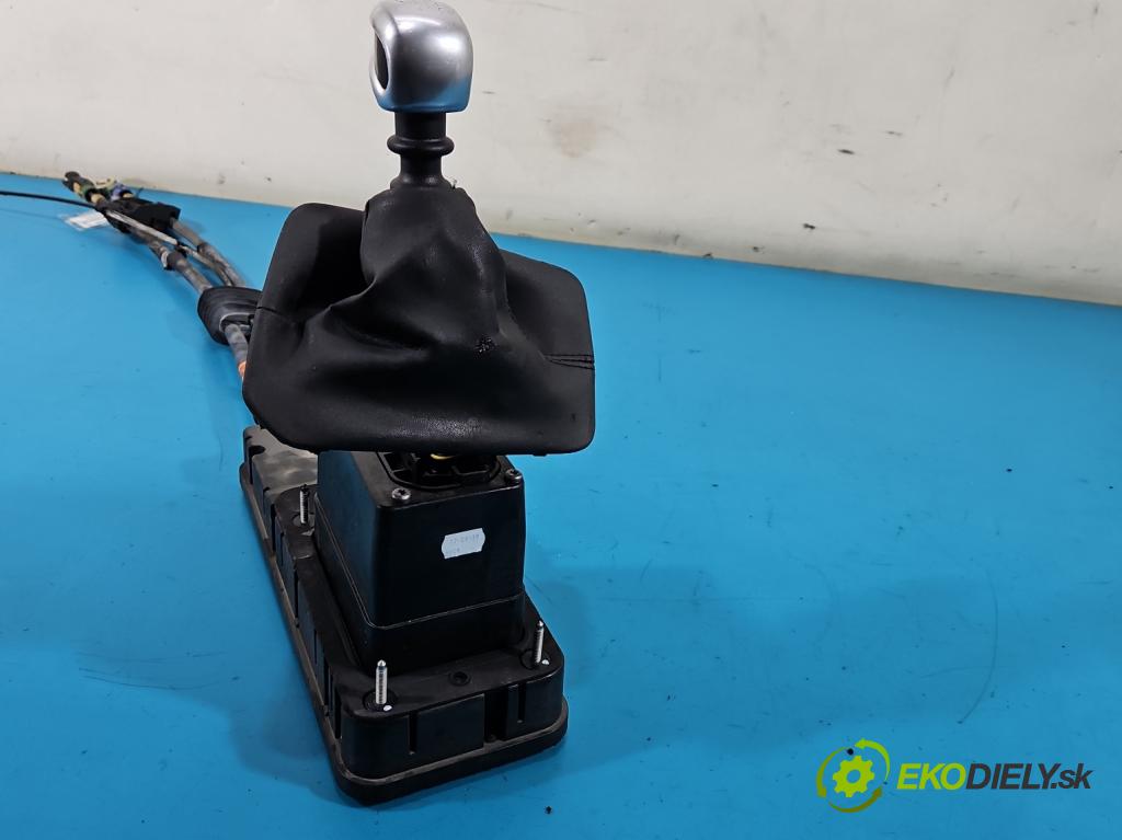 Peugeot 508 II 2018- 1.5 hdi 131 HP manual 96 kW 1499 cm3 5- Páka: Změny: stupeň,rýchlosť 9829917480 (Rýchlostná páka (kulisa))