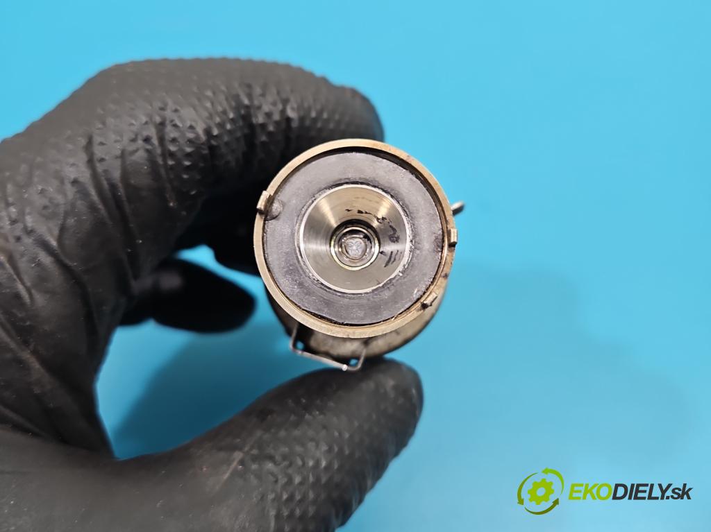 Peugeot 508 II 2018- 1.5 hdi 131 HP manual 96 kW 1499 cm3 5- vstrek 9813930180 (Vstrekovač paliva)