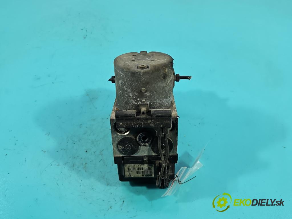 Vw Passat B5 1995-2005 1.8 T 150 HP manual 110 kW 1781 cm3 4- čerpadlo abs 0273004133 (Pumpa ABS)