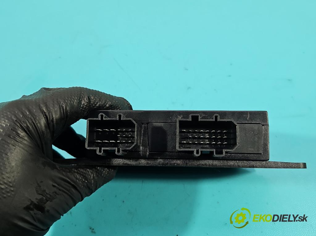 Vw Passat B5 1995-2005 1.8 T 150 HP manual 110 kW 1781 cm3 4- riadiaca jednotka komfortu 3B0959796