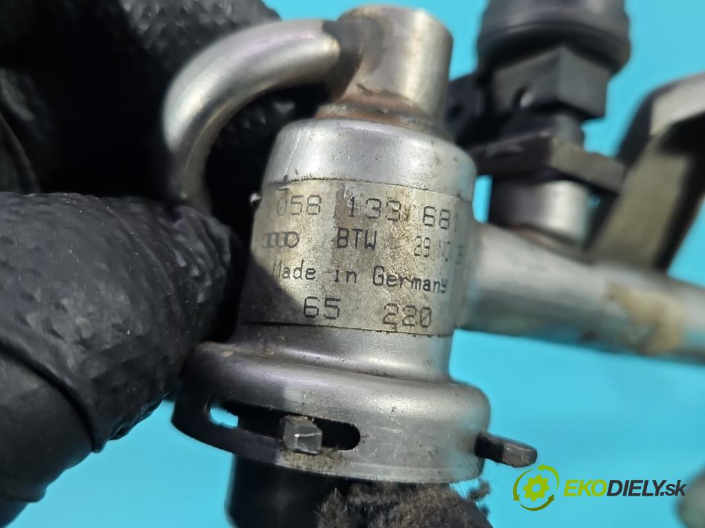 Vw Passat B5 1995-2005 1.8 T 150 HP manual 110 kW 1781 cm3 4- vstrek 058133551 (Vstrekovač paliva)