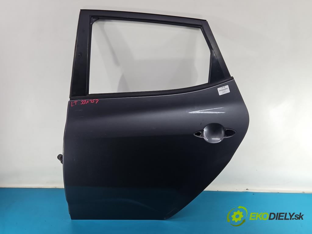 Kia Venga 1.4 16V 90 HP manual 66.2 kW 1396 cm3 5- dvere zadné ľavé  (Kľučka dverí ostatné)