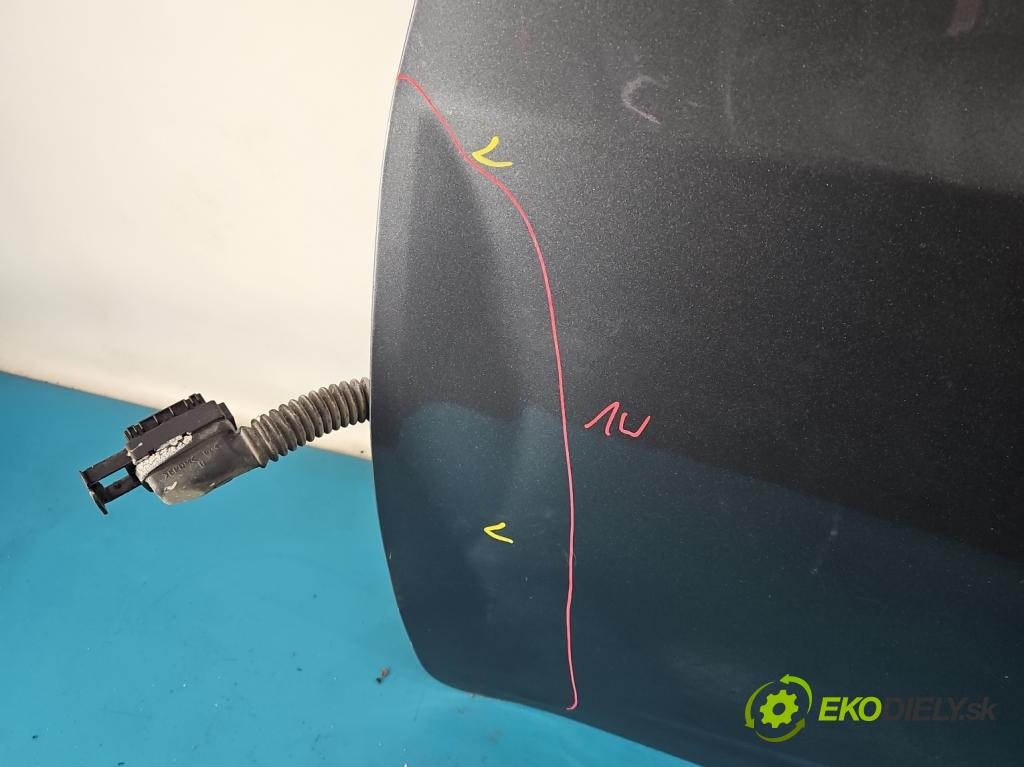 Kia Venga 1.4 16V 90 HP manual 66.2 kW 1396 cm3 5- dvere predné ľavé  (Kľučka dverí ostatné)