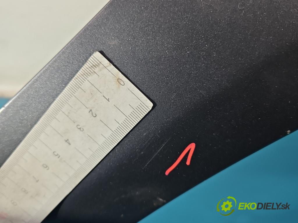 Kia Venga 1.4 16V 90 HP manual 66.2 kW 1396 cm3 5- blatník predné pravý  (Kľučka dverí ostatné)