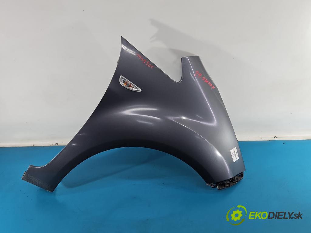 Kia Venga 1.4 16V 90 HP manual 66.2 kW 1396 cm3 5- blatník predné pravý  (Kľučka dverí ostatné)