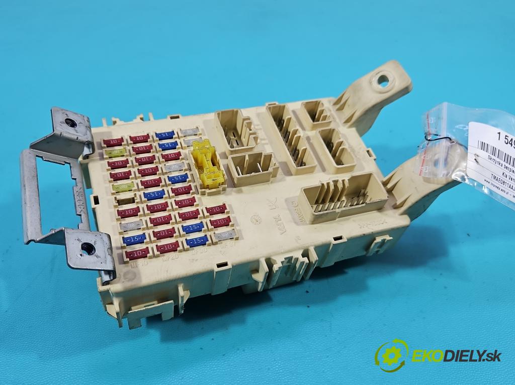 Kia Venga 1.4 16V 90 HP manual 66.2 kW 1396 cm3 5- skrinka poistka 91950-1J011 (Poistková skrinka)