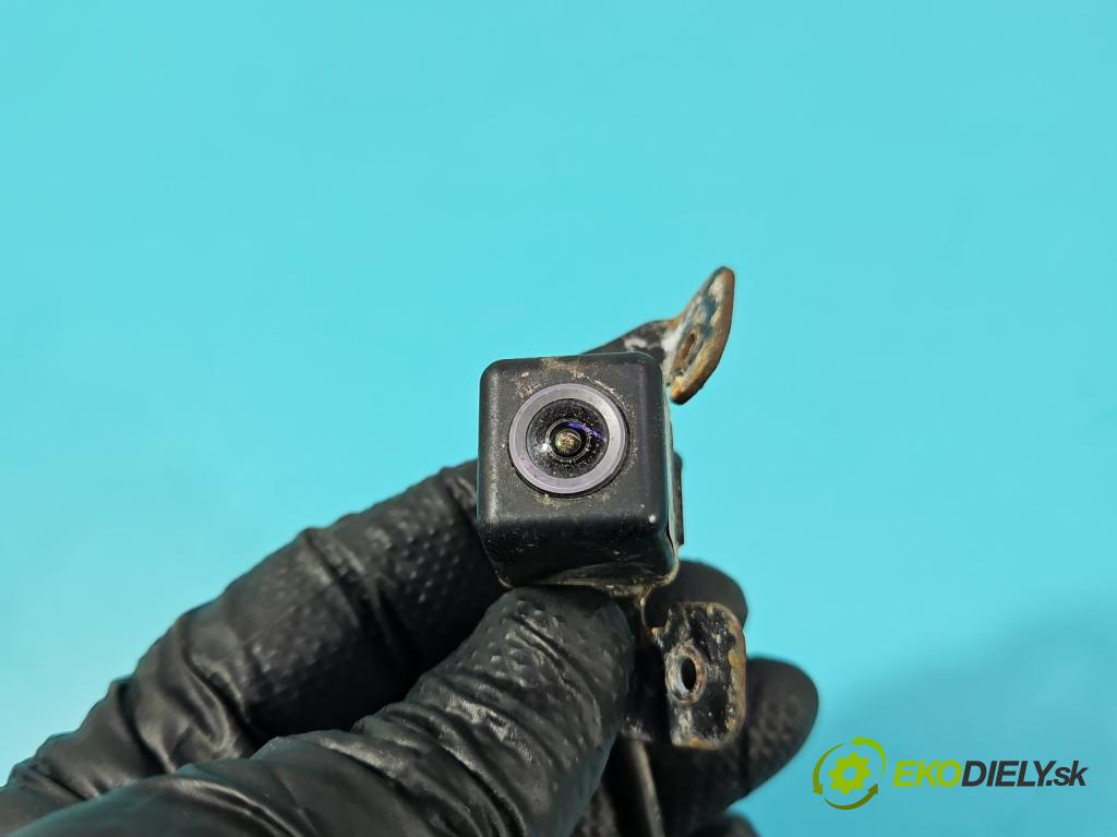 Hyundai Ix35 2.0 CRDI 136 HP manual 100 kW 1995 cm3 5- Kamera cúvania 95790-2S113