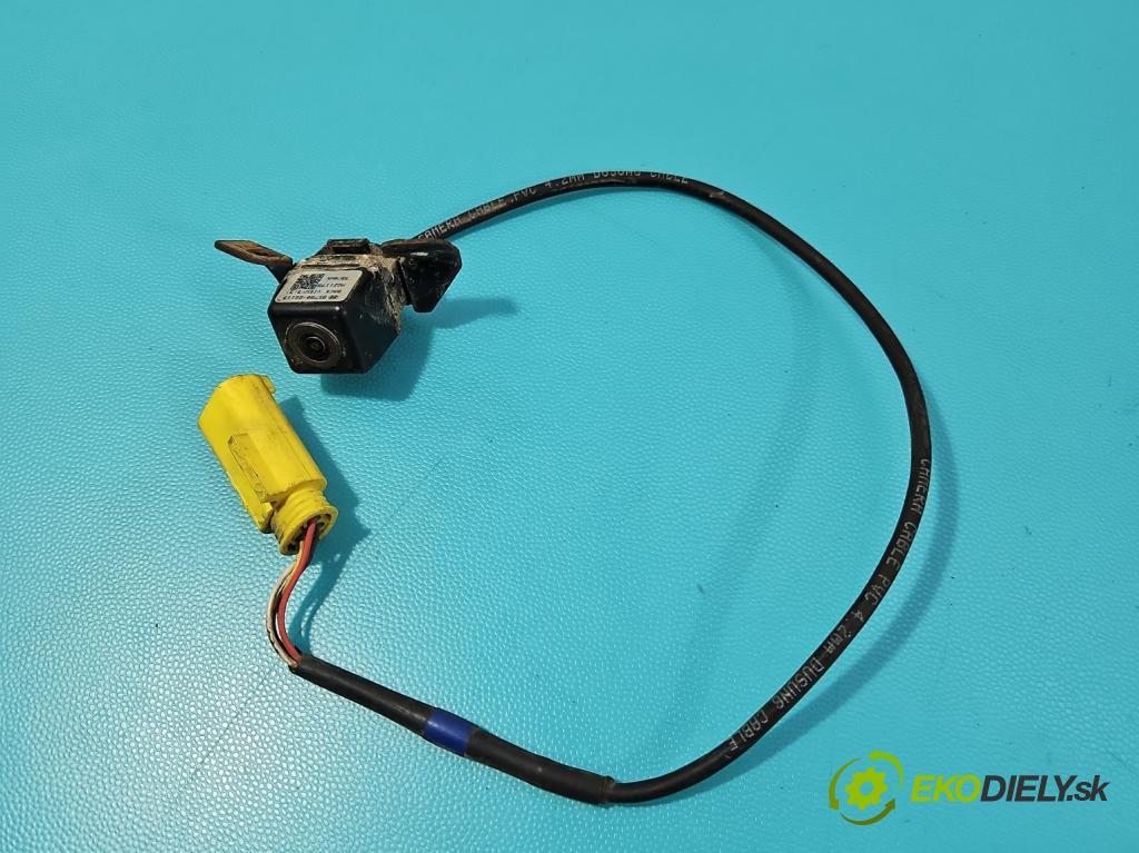 Hyundai Ix35 2.0 CRDI 136 HP manual 100 kW 1995 cm3 5- Kamera cúvania 95790-2S113