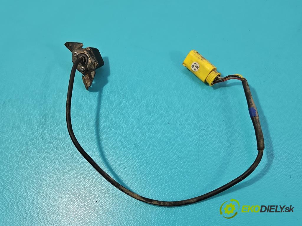 Hyundai Ix35 2.0 CRDI 136 HP manual 100 kW 1995 cm3 5- Kamera cúvania 95790-2S113