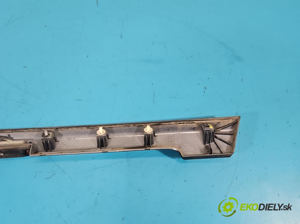 Kia Venga 1.4 16V 90 hp manual 66.2 kW 1396 cm3 5- klika kufrových dveří zadní 87310-1P000