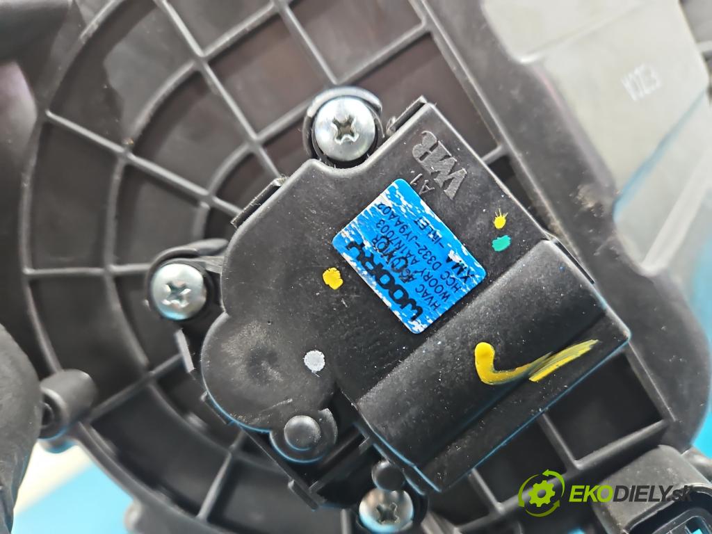 Kia Venga 1.4 16V 90 hp manual 66.2 kW 1396 cm3 5- radiátor 97200-1P000 (Radiátor topení)