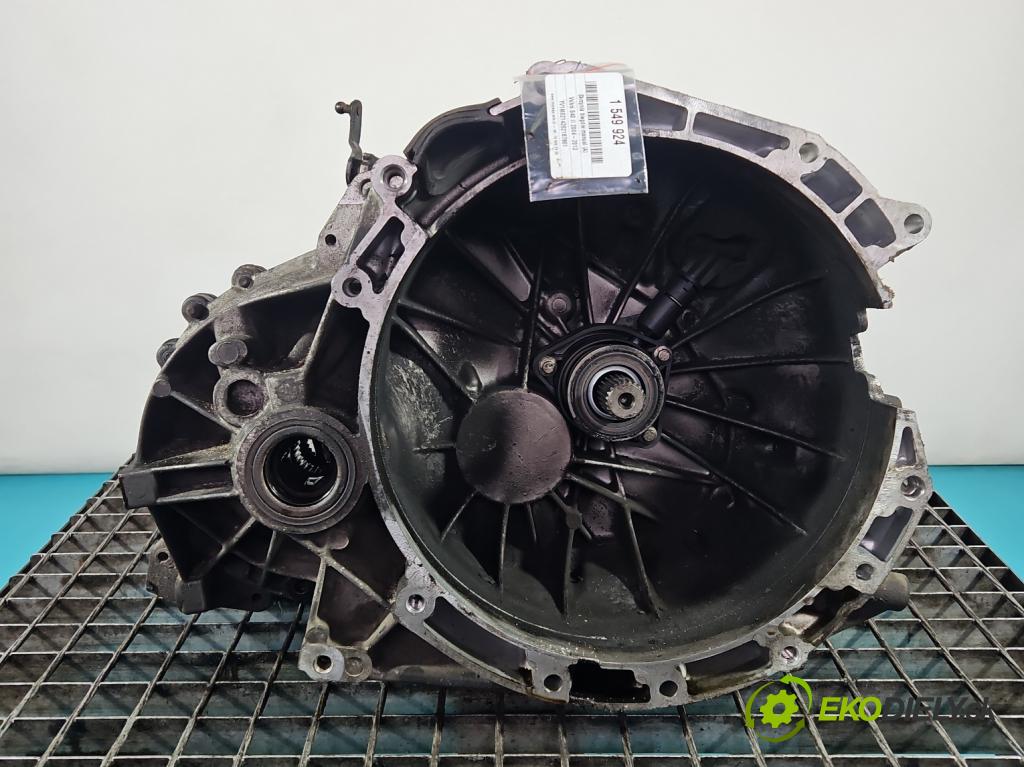 Volvo S40 II 2004-2012 1.8 16V 125 HP manual 92 kW 1798 cm3 4- prevodovka stupeň,rýchlosť manual 3M5R-7002-XE