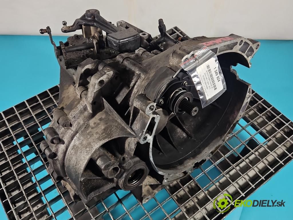 Volvo S40 II 2004-2012 1.8 16V 125 HP manual 92 kW 1798 cm3 4- prevodovka stupeň,rýchlosť manual 3M5R-7002-XE